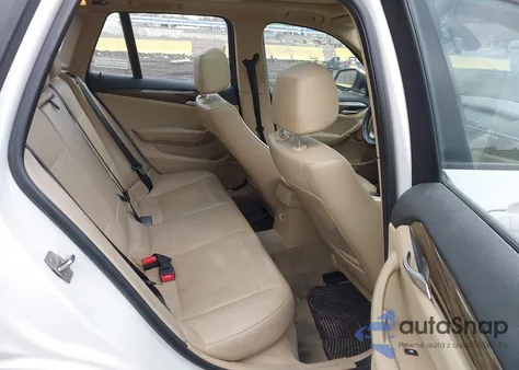 2014 BMW X1 Sdrive28I из США, поврежденный, VIN WBAVM1C57EVW53164